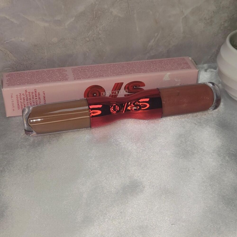 O/S Mutha Starring Lip Gloss in Mutha Starring
